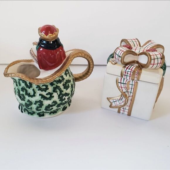 AVON Creamer & Sugar Set - Picture 3 of 12